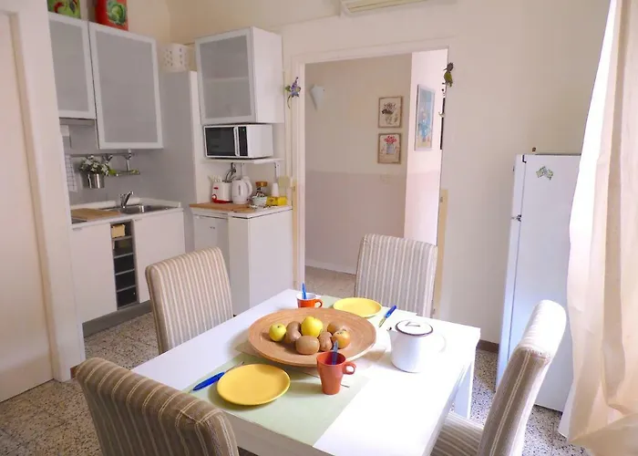 Casa Alba Апартаменты Лукка