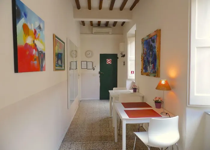 Casa Alba Лукка